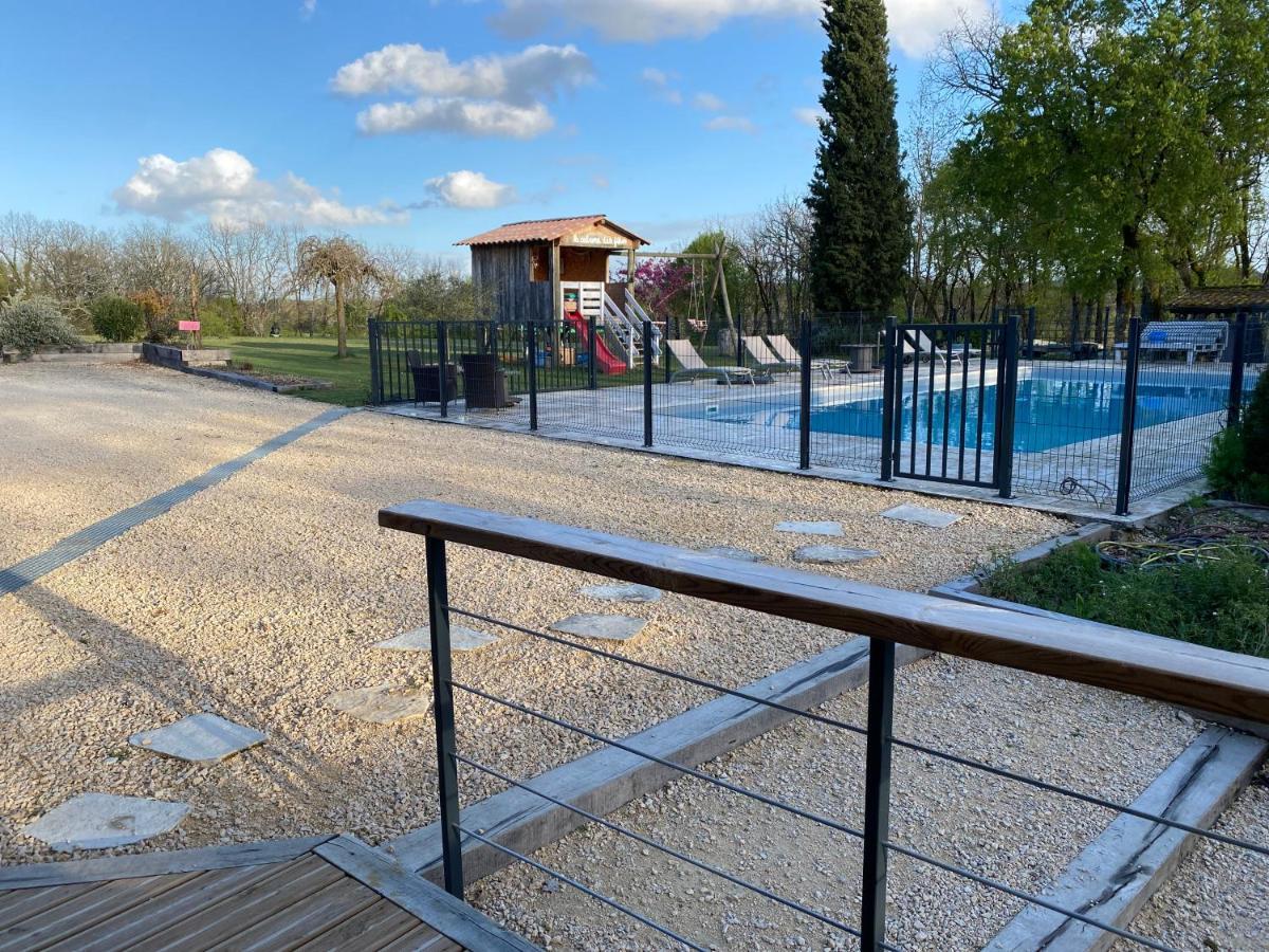 Coulonges Hotel Savignac-sur-Leyze Exterior foto
